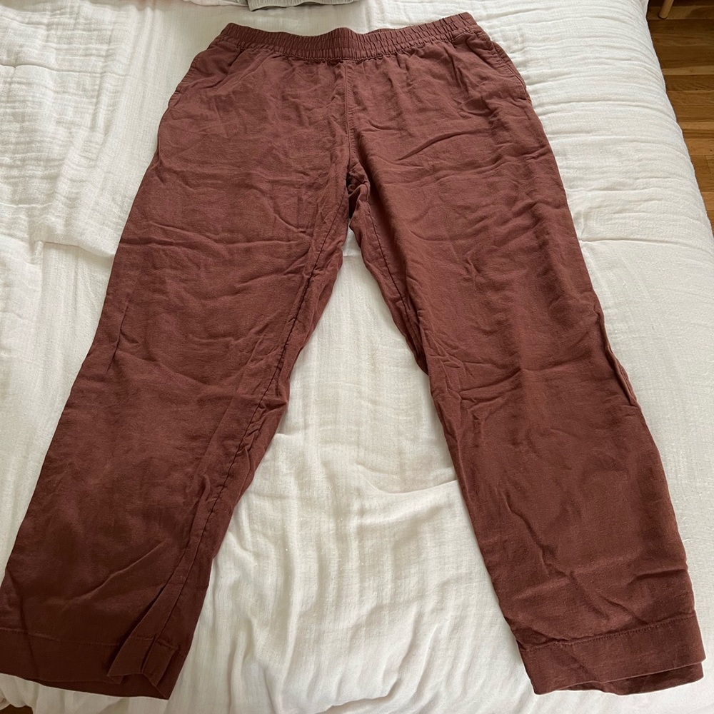 Women’s flowy linen pants